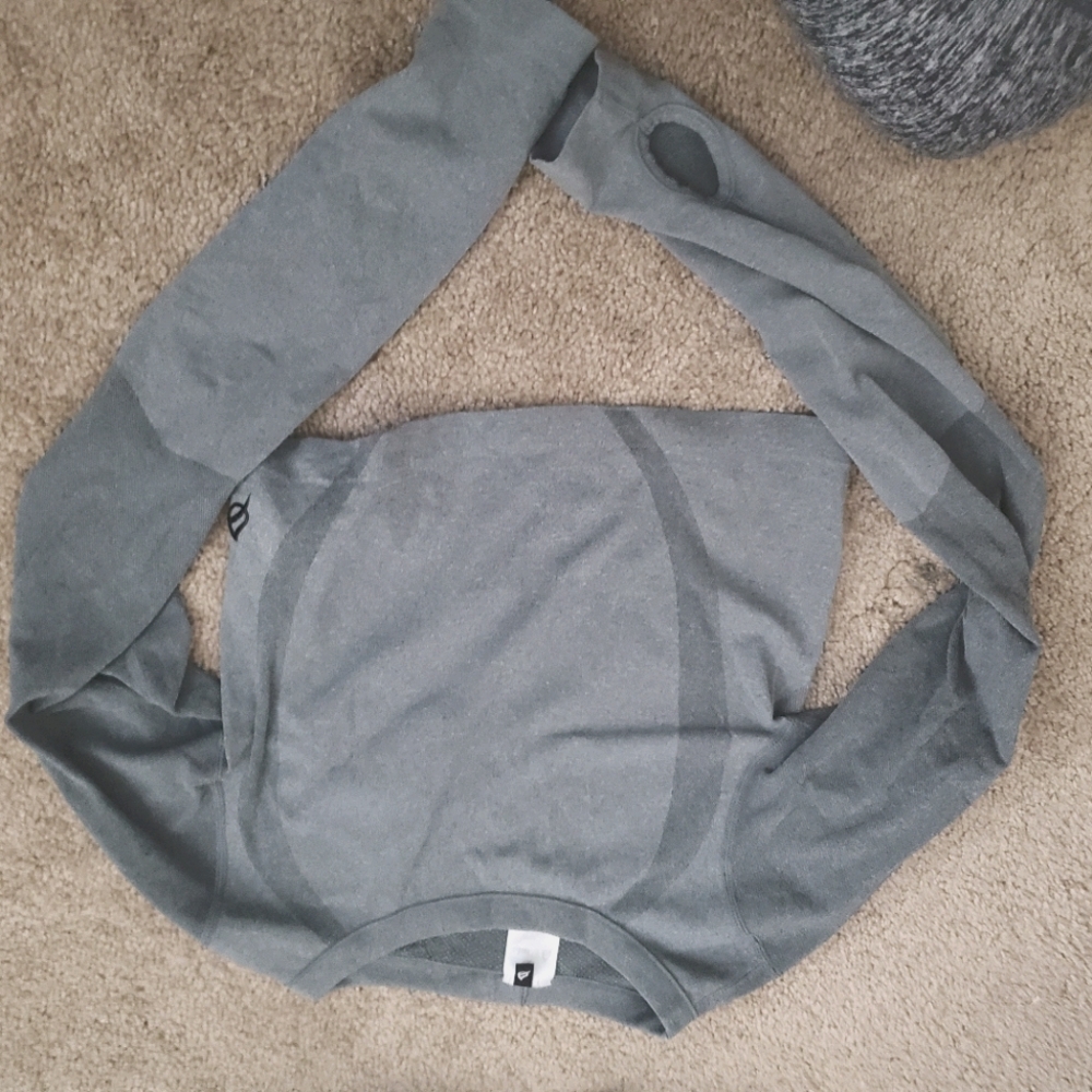 Ptula seamless crop